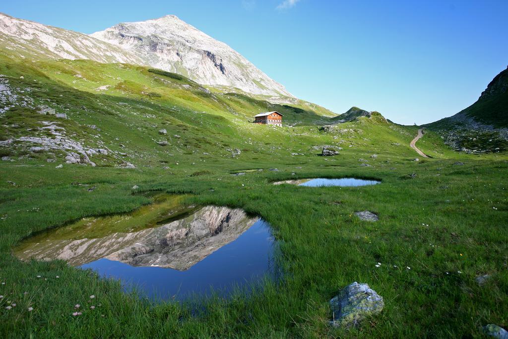Haus Alpina In & Out Holiday home
